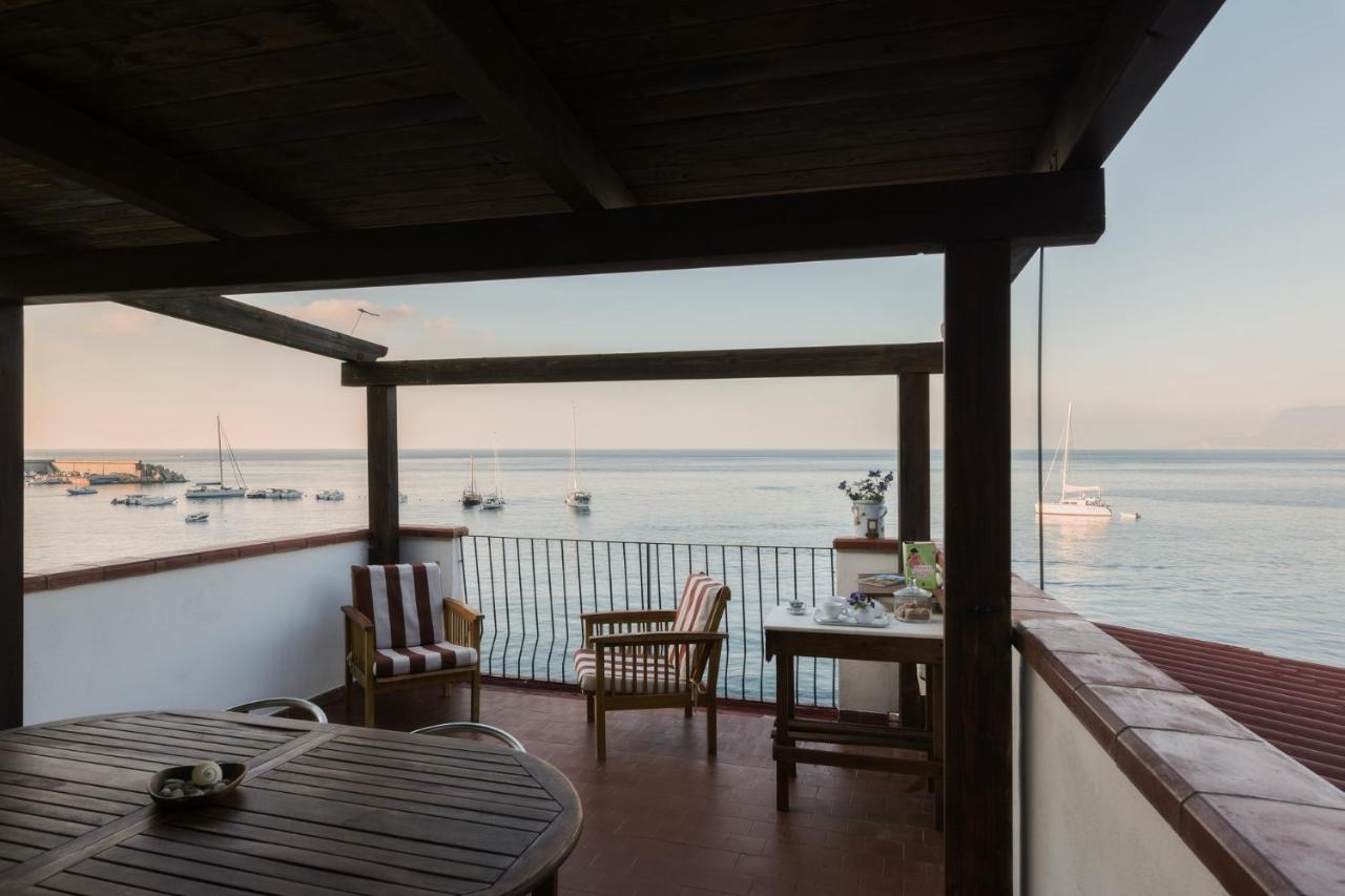 Casa Di Sale - Chianalea Villa ชิลลา ภายนอก รูปภาพ